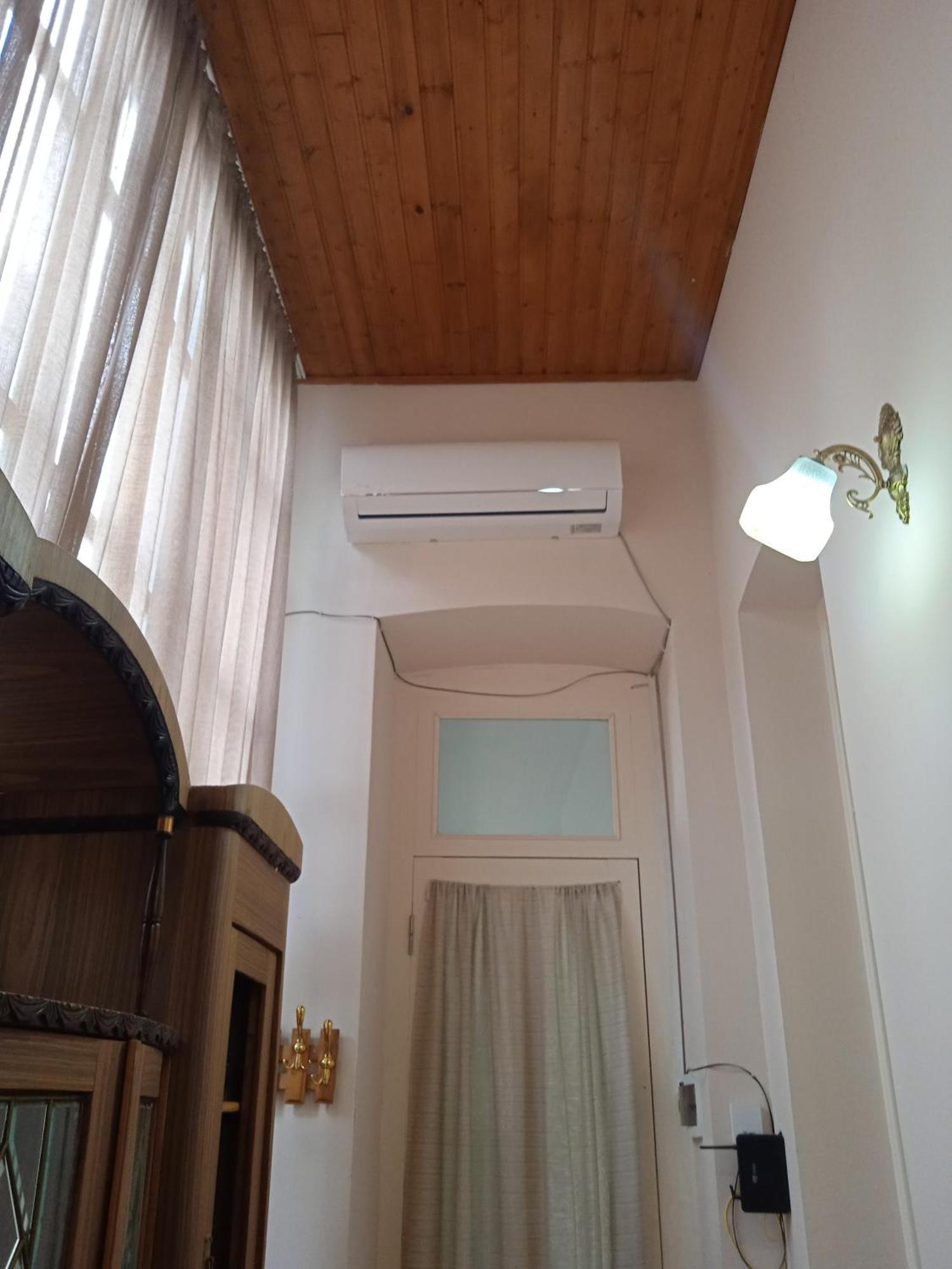Smoking Lion Apartment Tbilisi Exterior photo